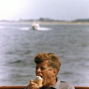 Meet your Posher, Lucia